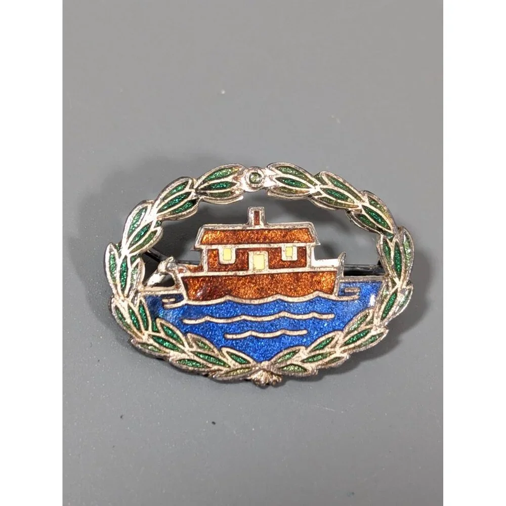 Vintage Girl Guides Our Ark Badge Pin‎ Guilloche Enamel C Clasp